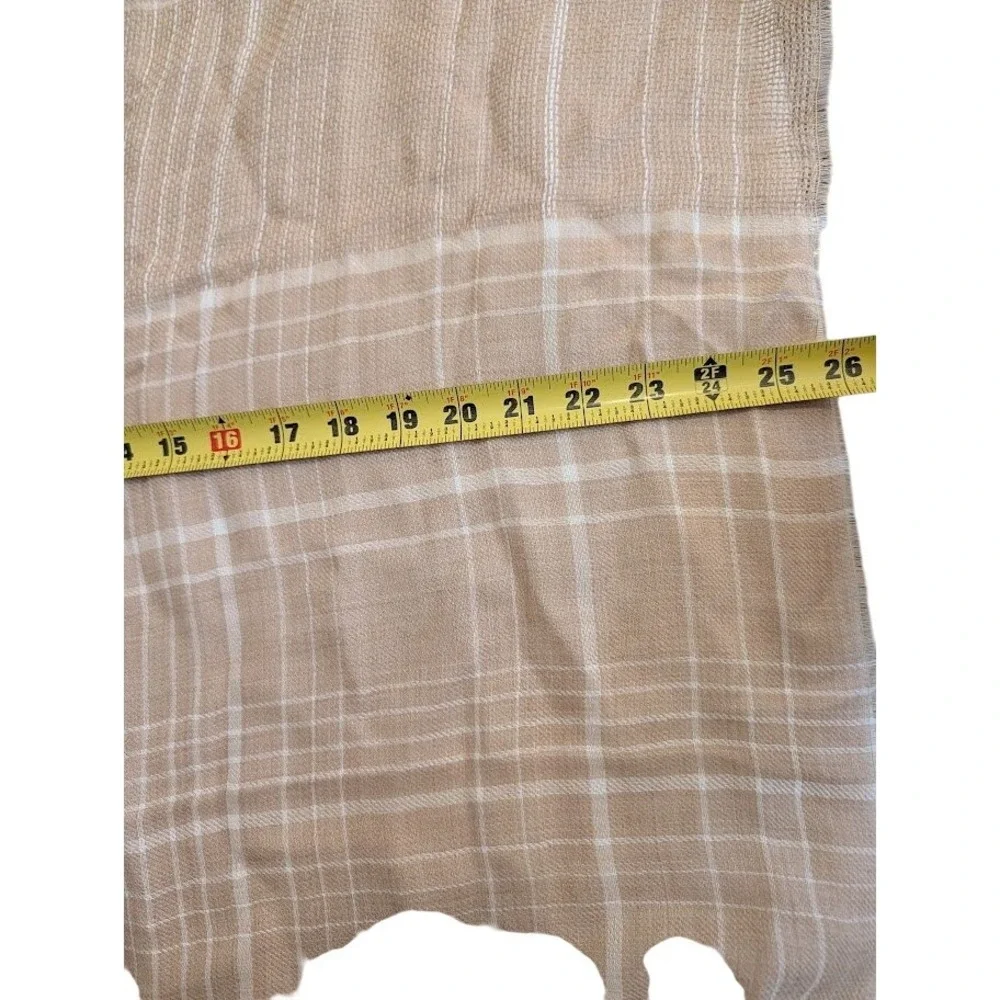 WEEKEND MaxMara Emiro Camel Plaid Stole Square Scarf Fringe Detail‎ Elegant
